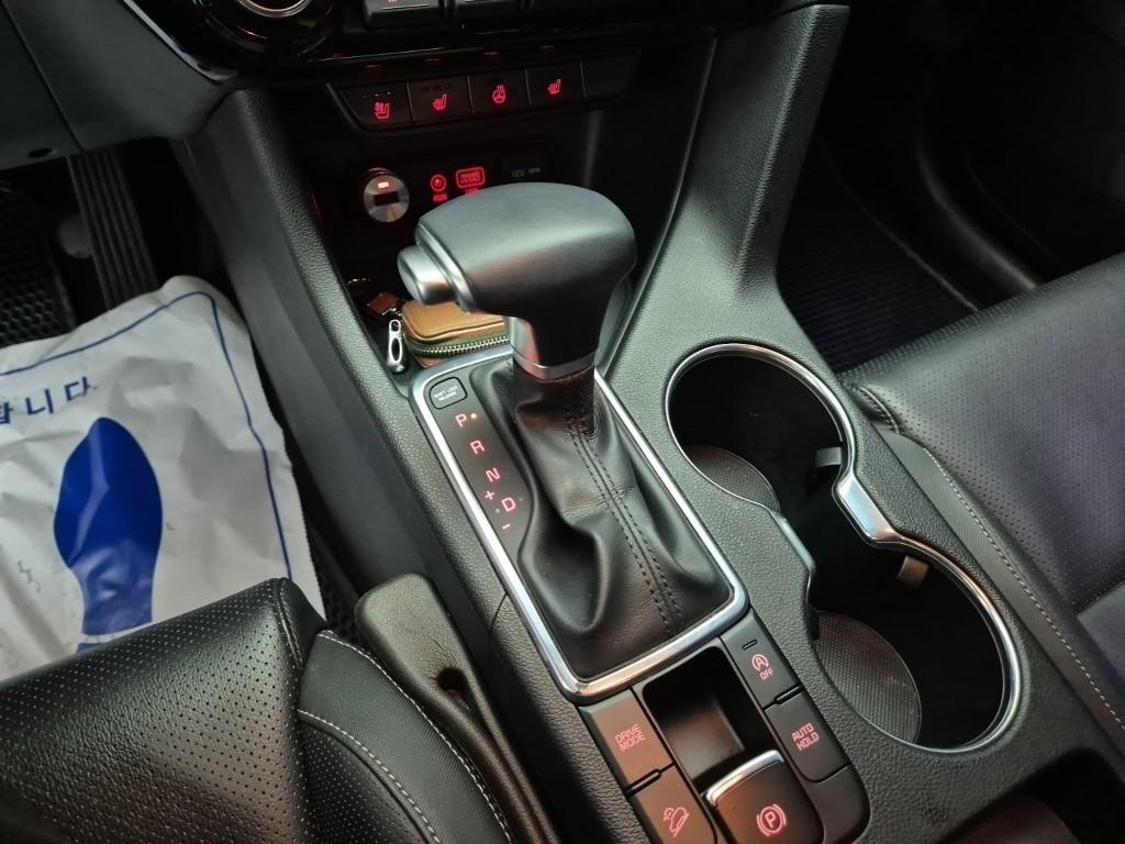 KIA Sportage - Vista 8
