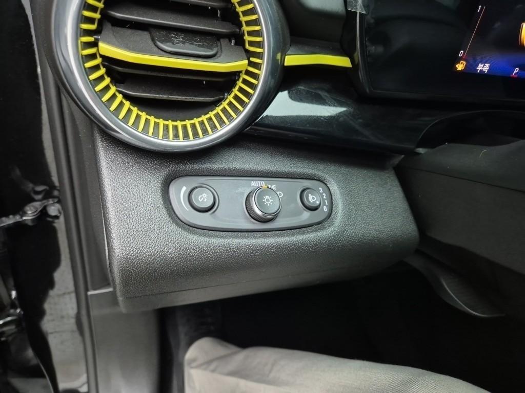 Chevrolet Trax 2025 Negro - Importación desde Corea - HF Imports Iquique - Foto 16