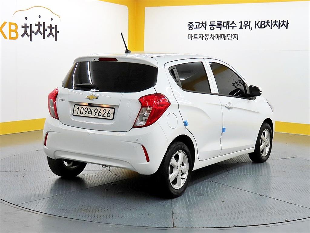 Chevrolet Spark - Vista 4