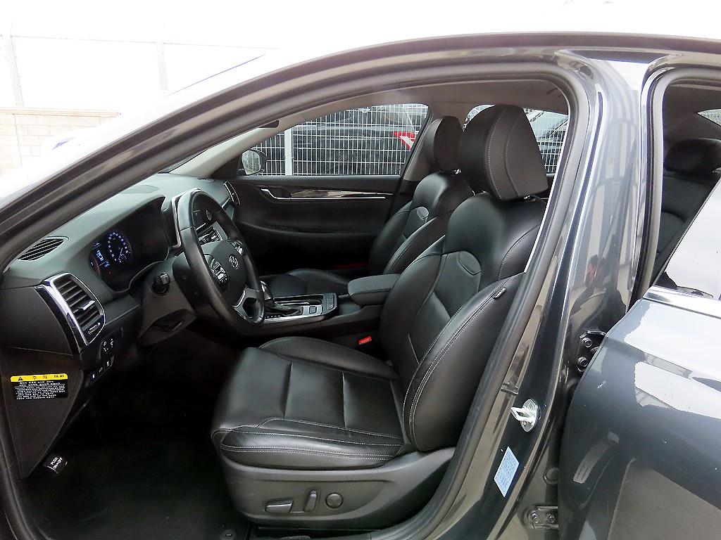 HYUNDAI Grandeur - Vista 5