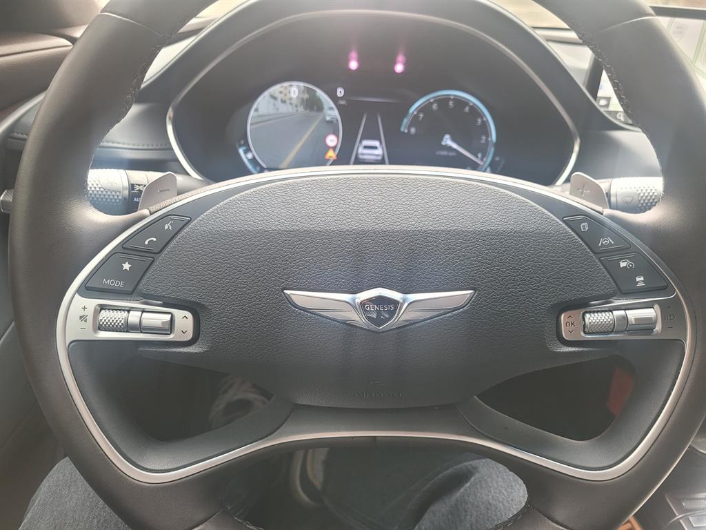 Genesis G80 - Vista 7