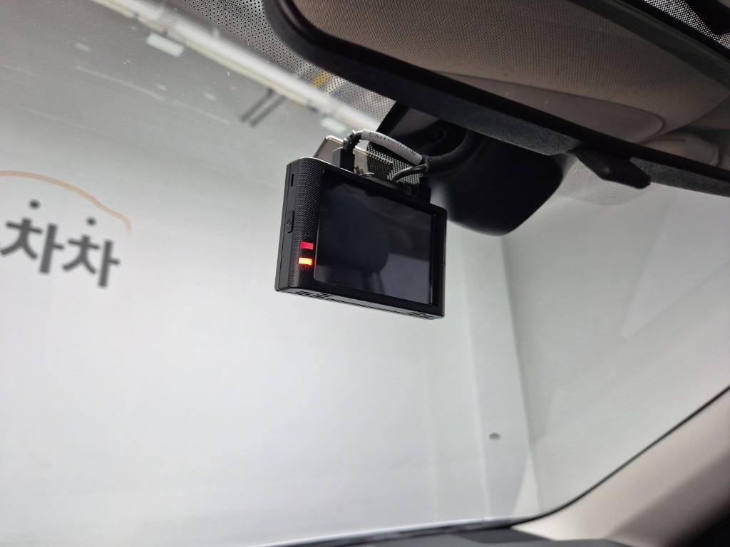 SAMSUNG QM6 2020 Blanco - Importación desde Corea - HF Imports Iquique - Foto 16