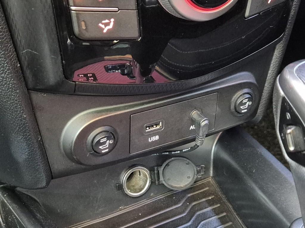 Ssangyong Tivoli 2017 Rojo - Importación desde Corea - HF Imports Iquique - Foto 17