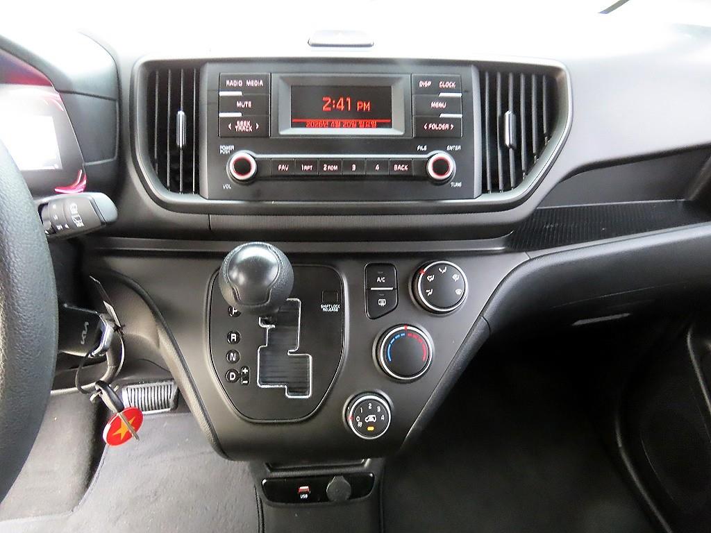 KIA Ray 2023 Gris - Importación desde Corea - HF Imports Iquique - Foto 13