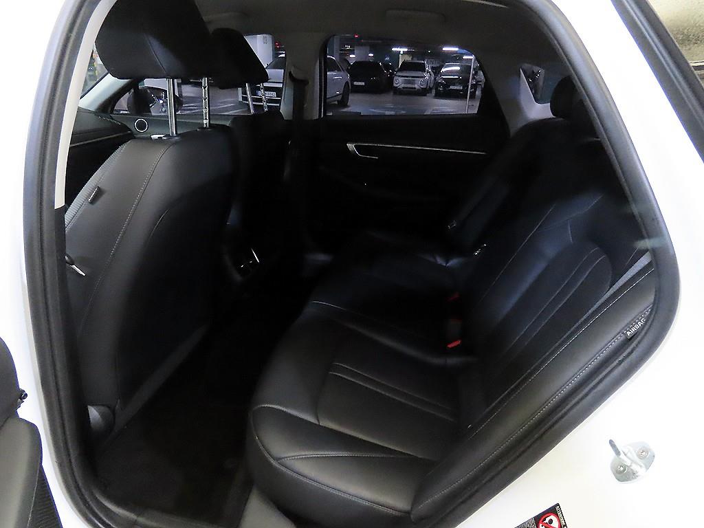 HYUNDAI Sonata - Vista 7