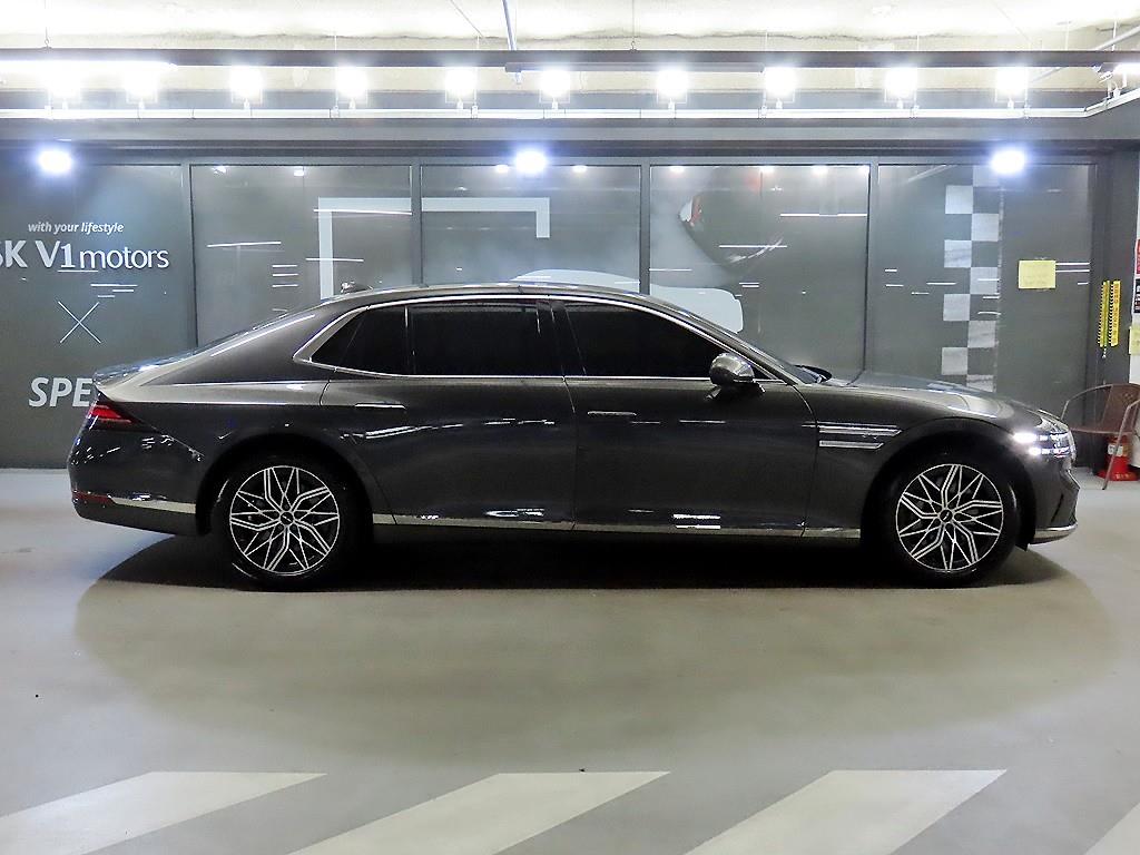 Genesis G90 - Vista 3