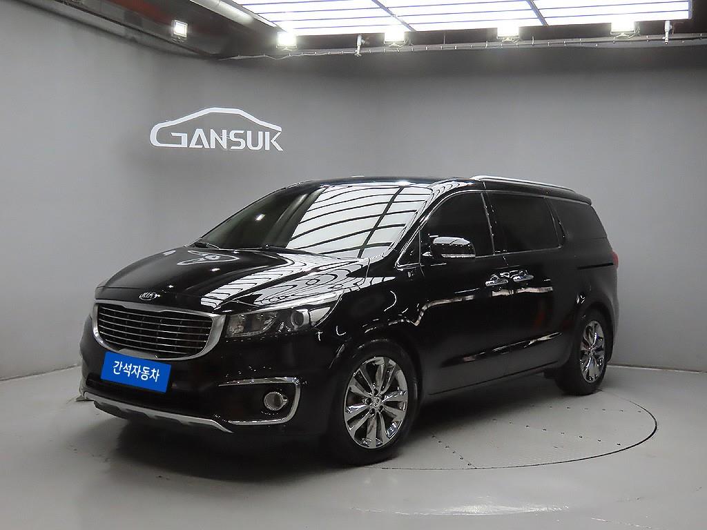KIA Carnival - Vista 3