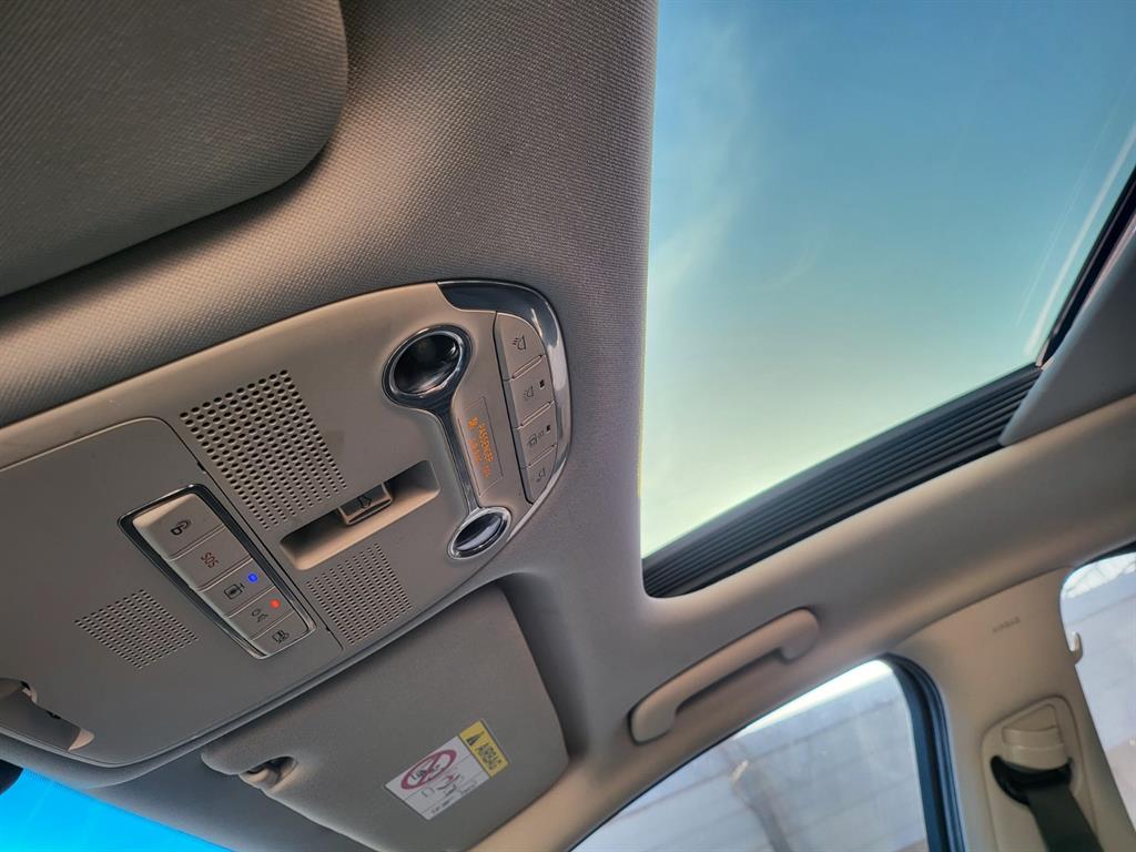 HYUNDAI Grandeur 2022 Blanco - Importación desde Corea - HF Imports Iquique - Foto 17