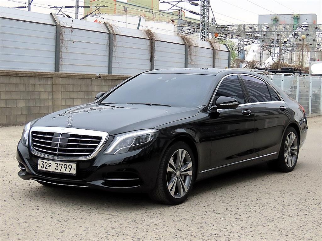 Mercedes Benz S Class - Vista 2