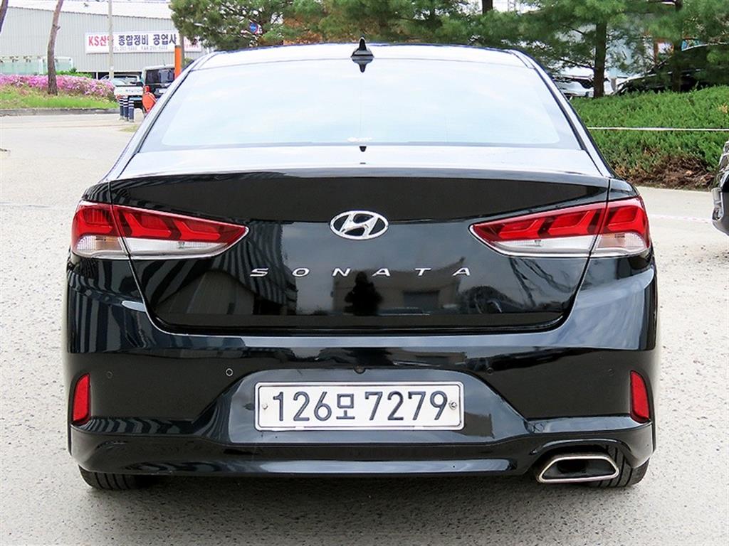 HYUNDAI Sonata - Vista 4