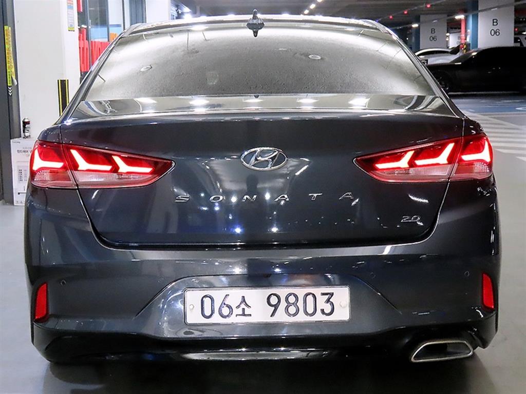 HYUNDAI Sonata - Vista 5
