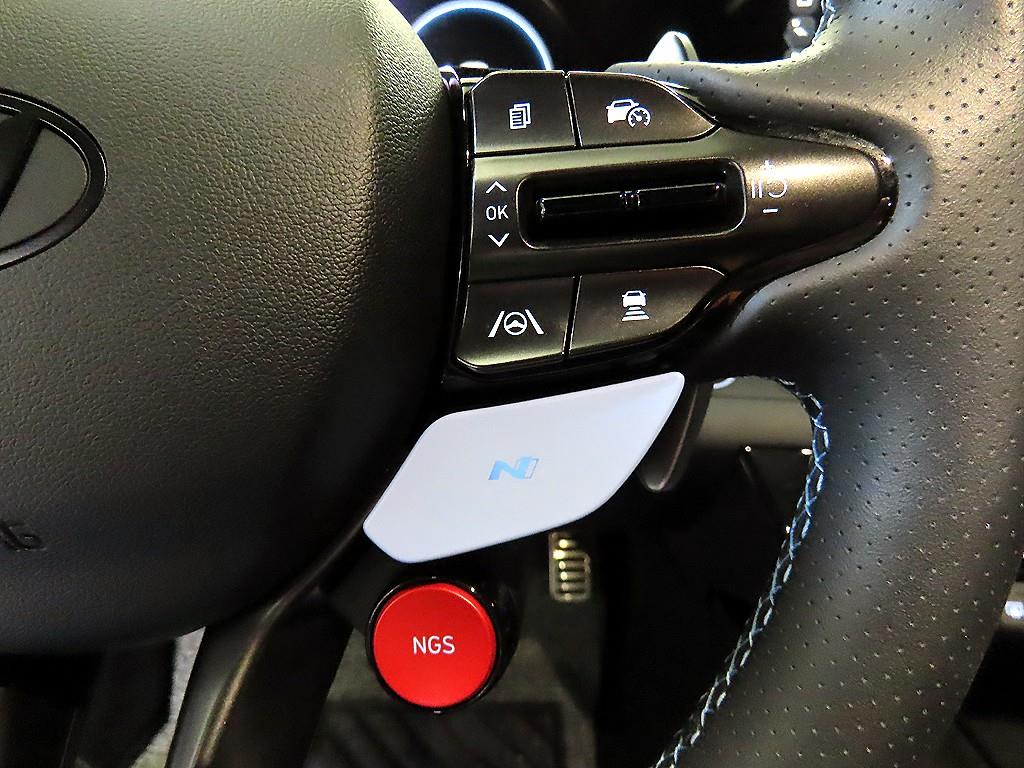 HYUNDAI Avante 2026 Negro - Importación desde Corea - HF Imports Iquique - Foto 13