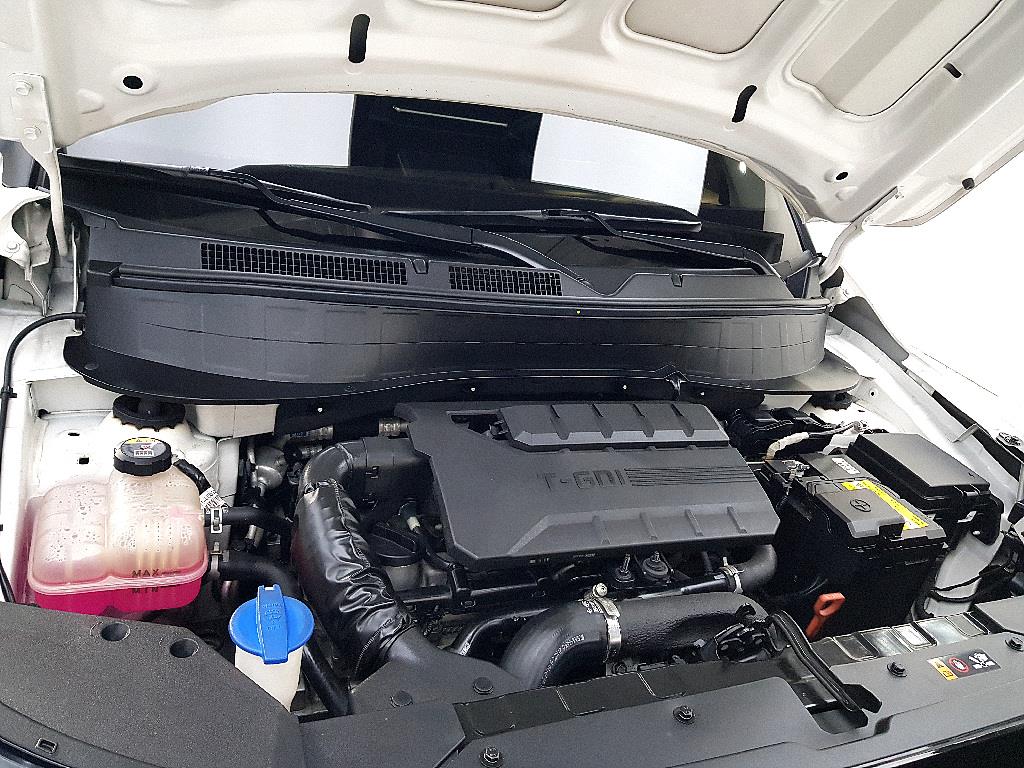 HYUNDAI Casper - Vista 6