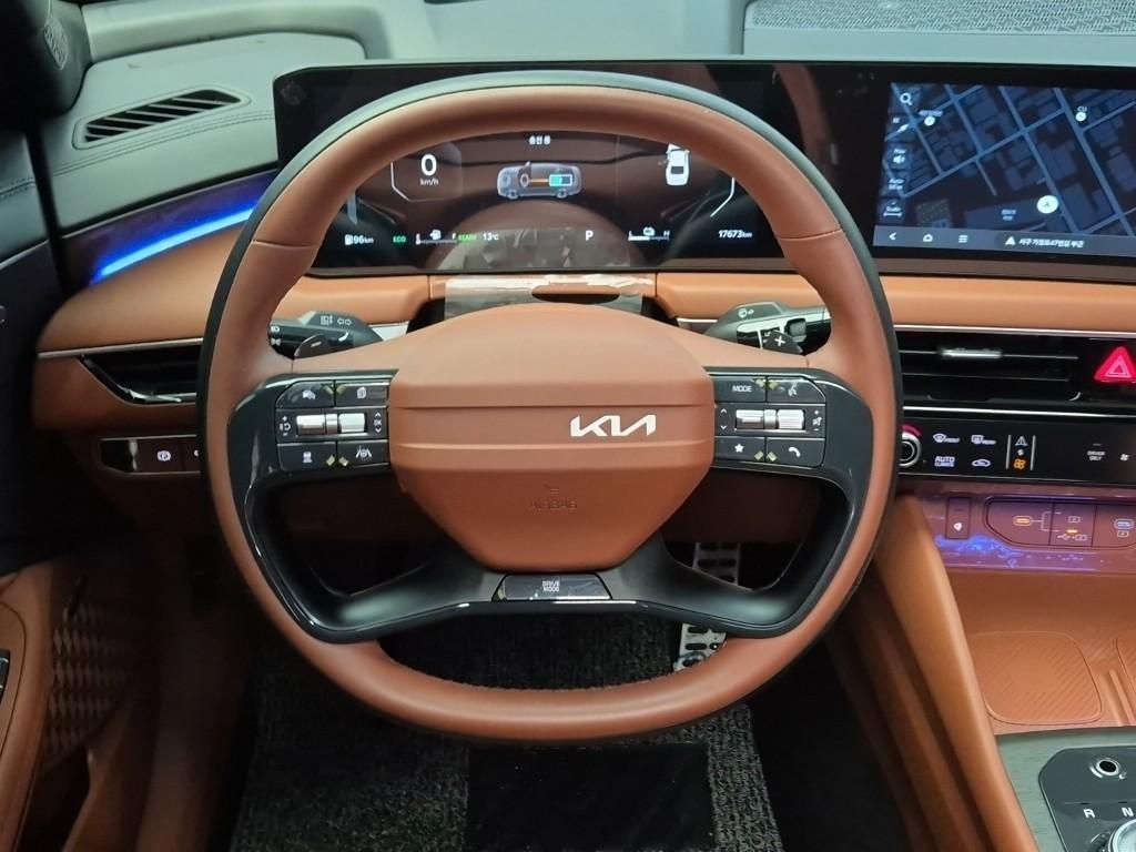 KIA K8 - Vista 9