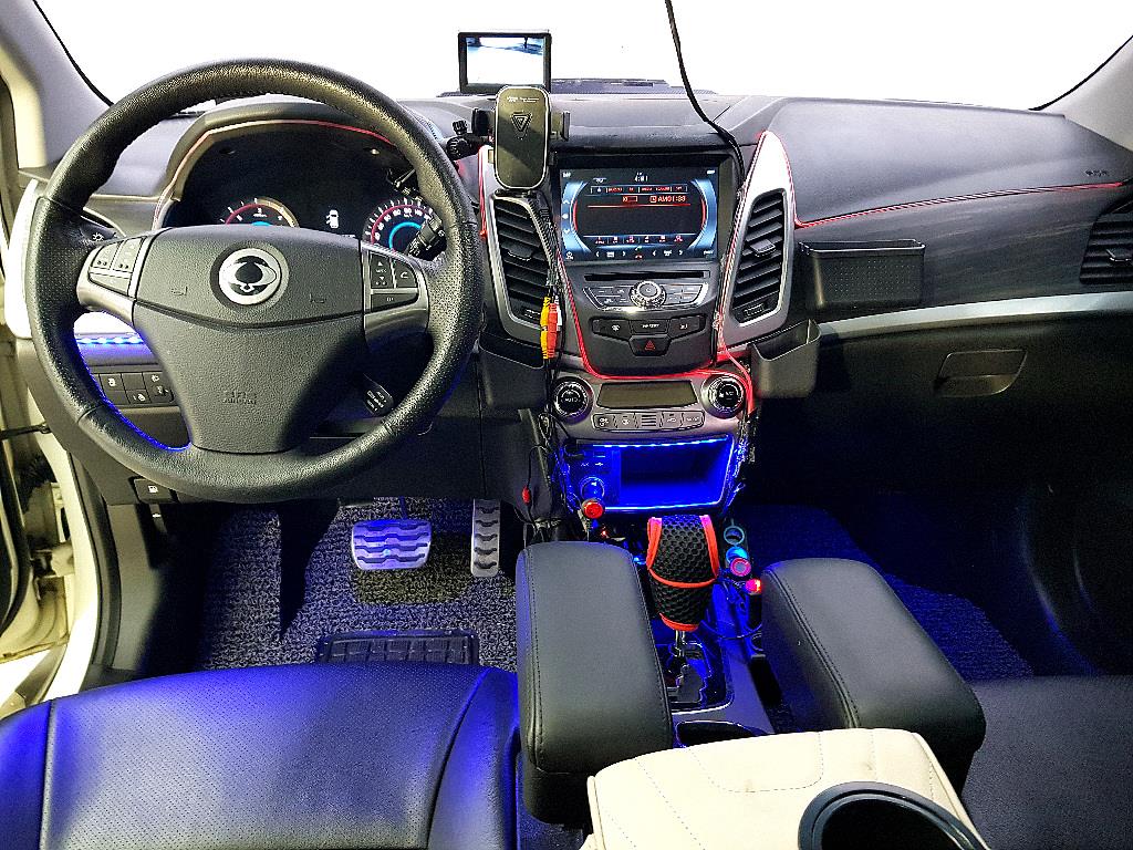 Ssangyong Korando - Vista 5