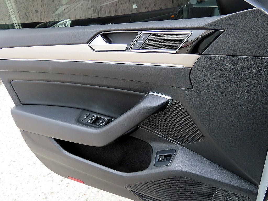 Volkswagen Arteon - Vista 11