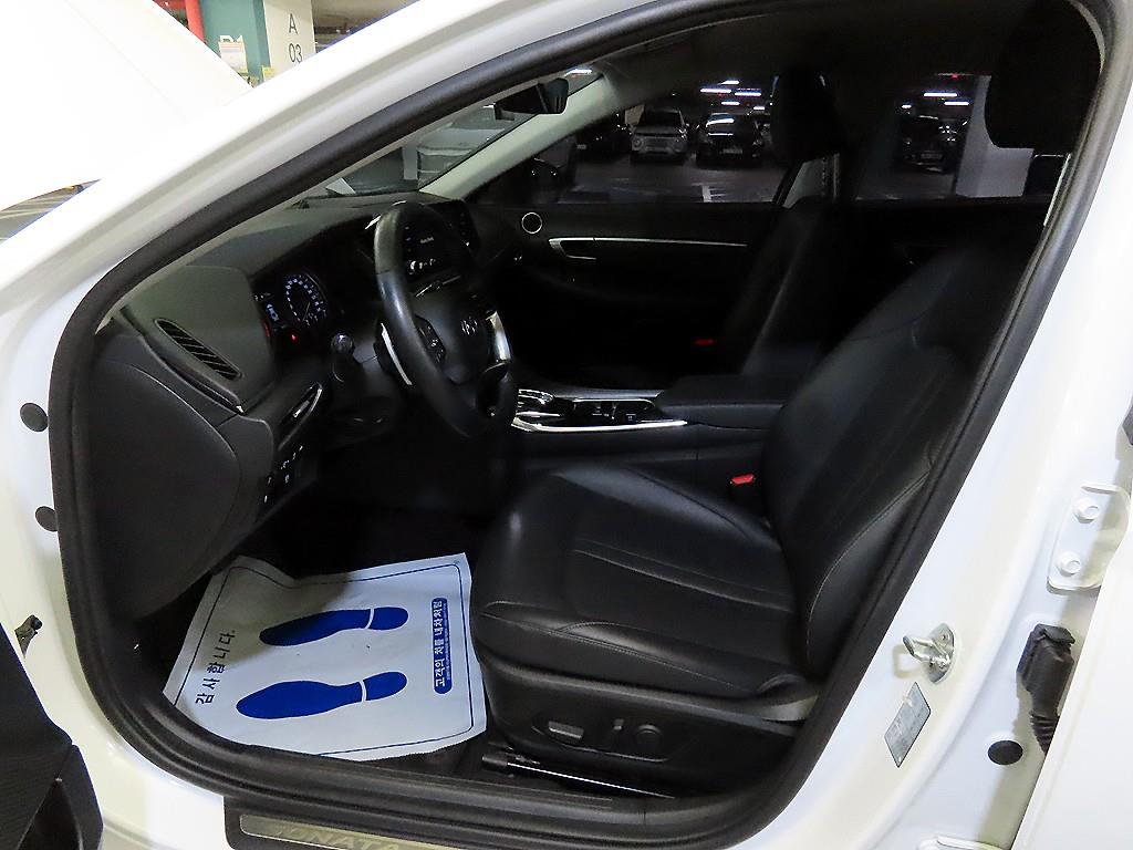HYUNDAI Sonata - Vista 6