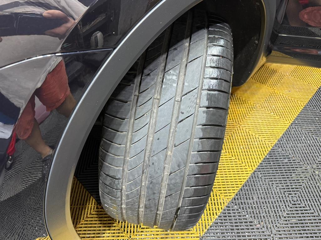 Porsche Cayenne 2015 Negro - Importación desde Corea - HF Imports Iquique - Foto 19