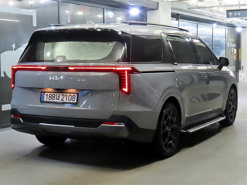 KIA Carnival - Vista 4