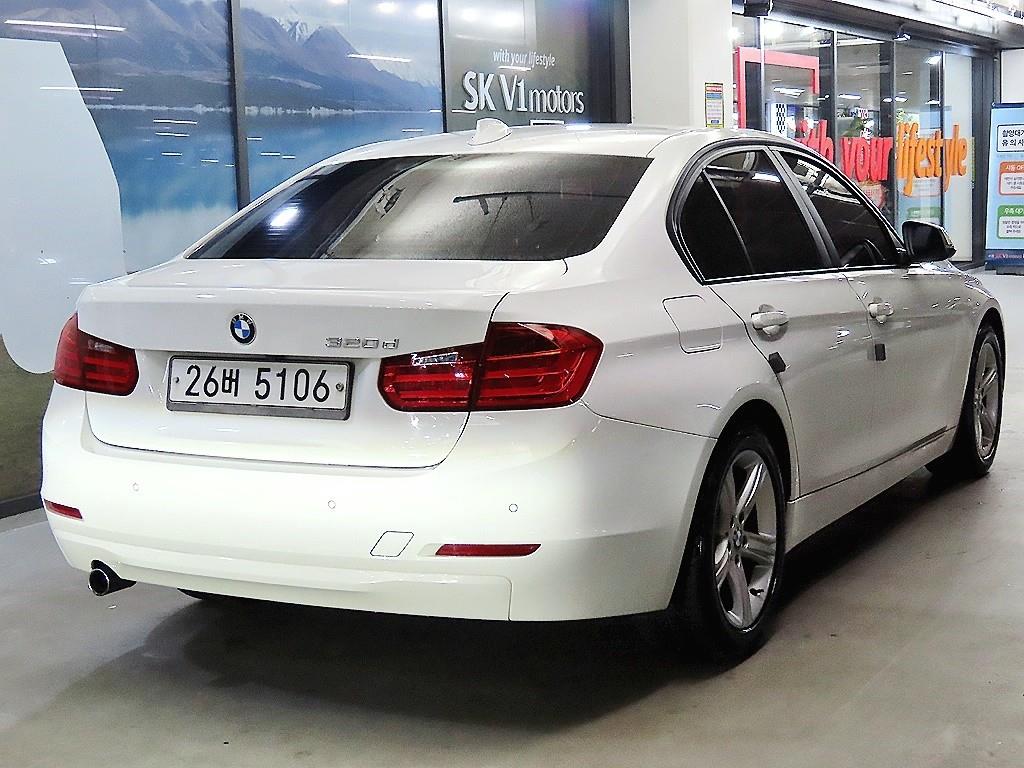 BMW 3 series - Vista 4
