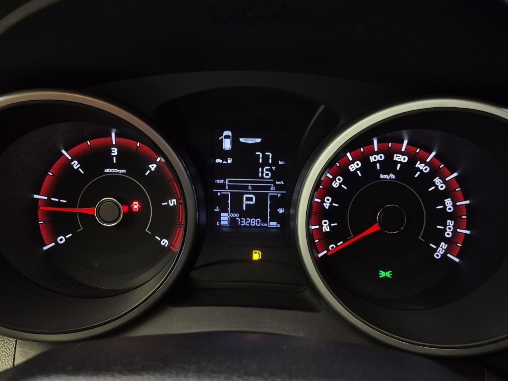 Ssangyong Tivoli - Vista 6