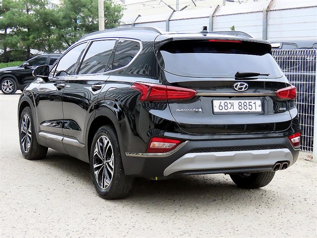 HYUNDAI Santa Fe - Vista 3