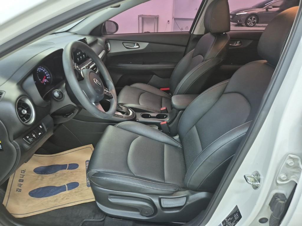 KIA K3 2020 Blanco - Importación desde Corea - HF Imports Iquique - Foto 13