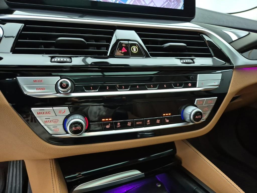 BMW 5 Series - Vista 10