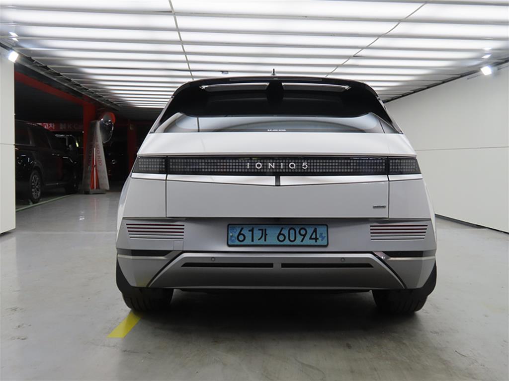 HYUNDAI Ioniq 5 - Vista 3