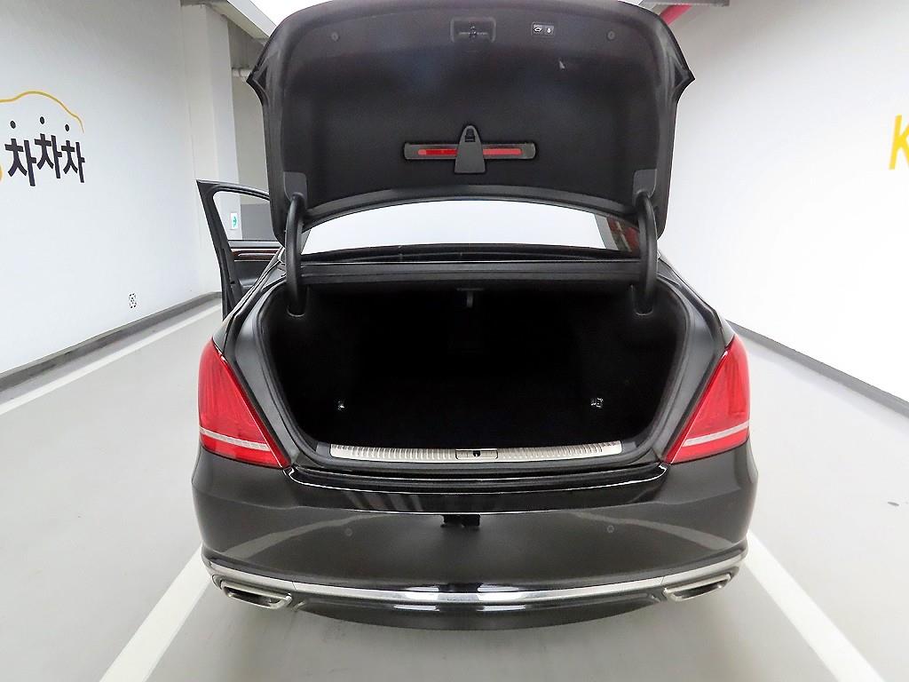 Genesis EQ900 - Vista 5