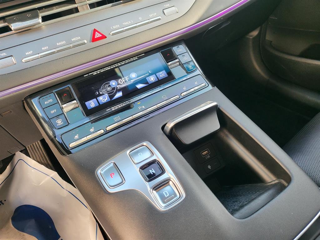 HYUNDAI Grandeur - Vista 10