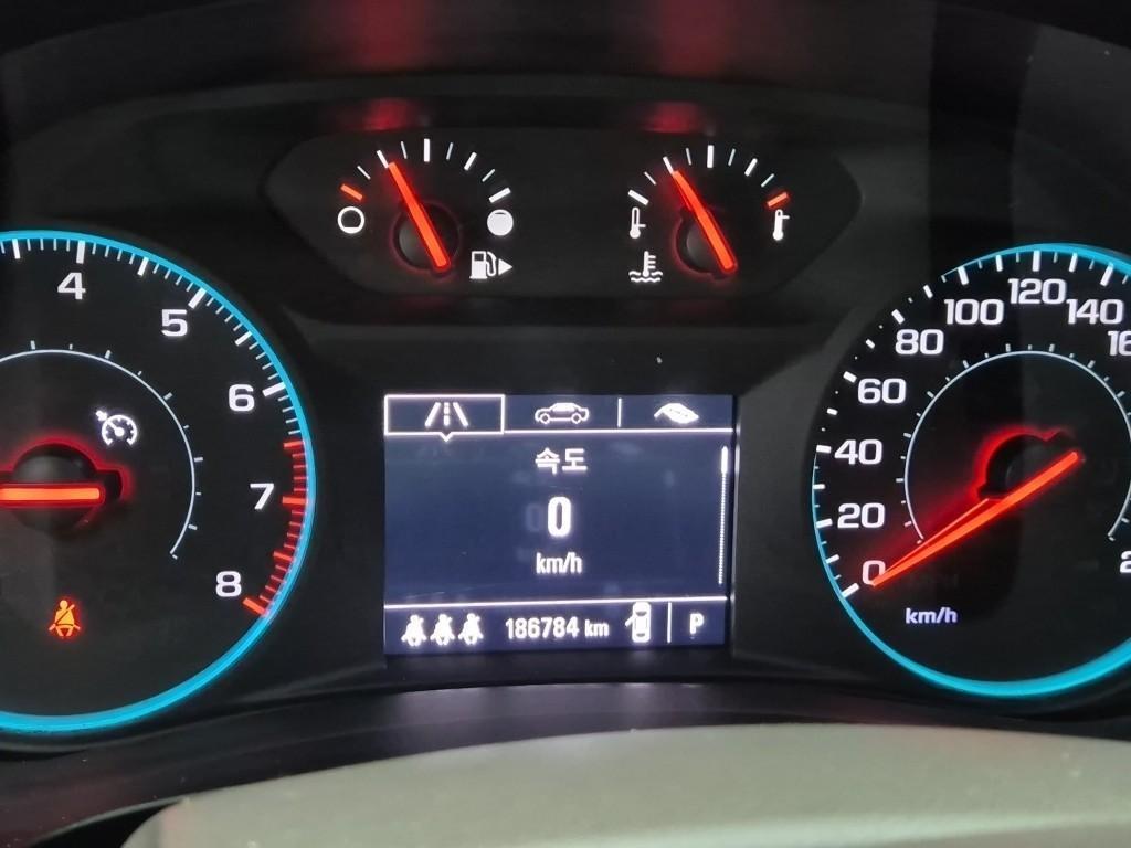 Chevrolet Malibu - Vista 6