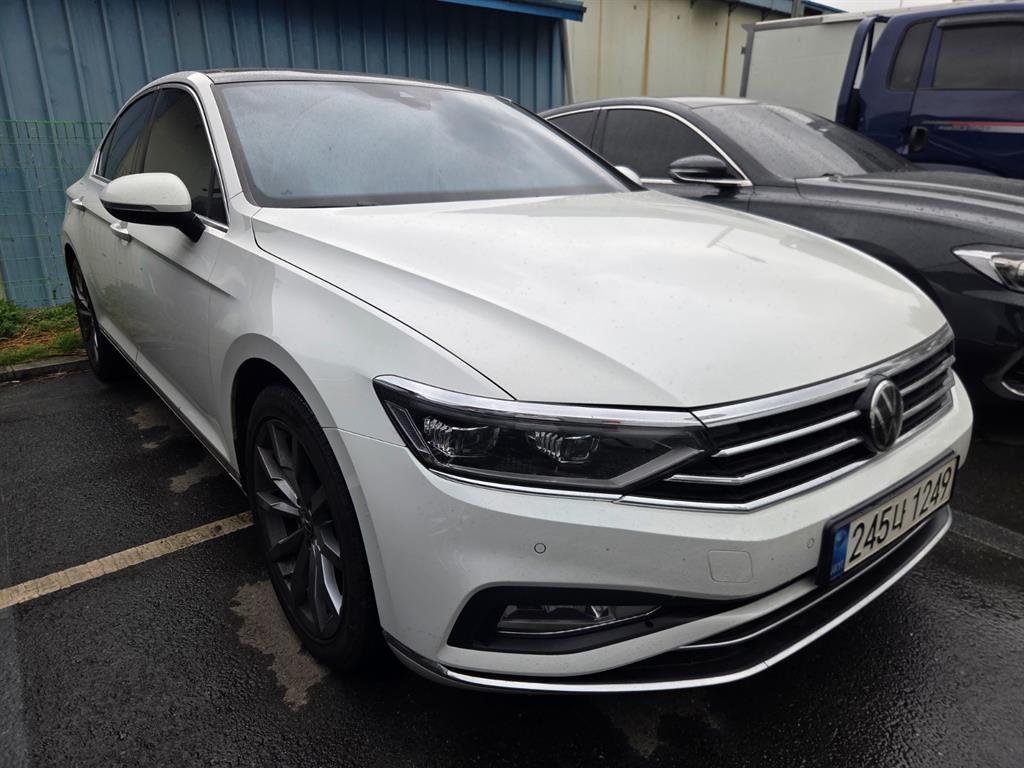 Volkswagen Passat - Vista 2