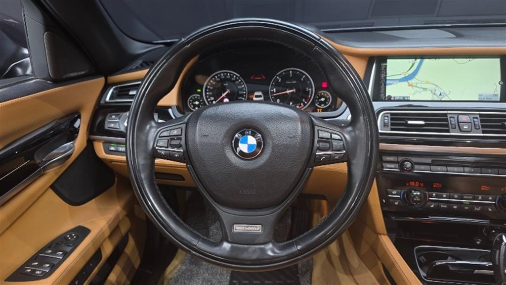BMW 7 Series 2015 Gris - Importación desde Corea - HF Imports Iquique - Foto 13
