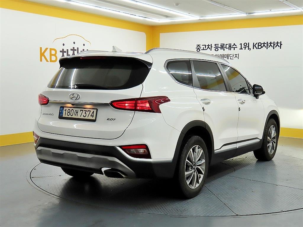 HYUNDAI Santa Fe - Vista 4
