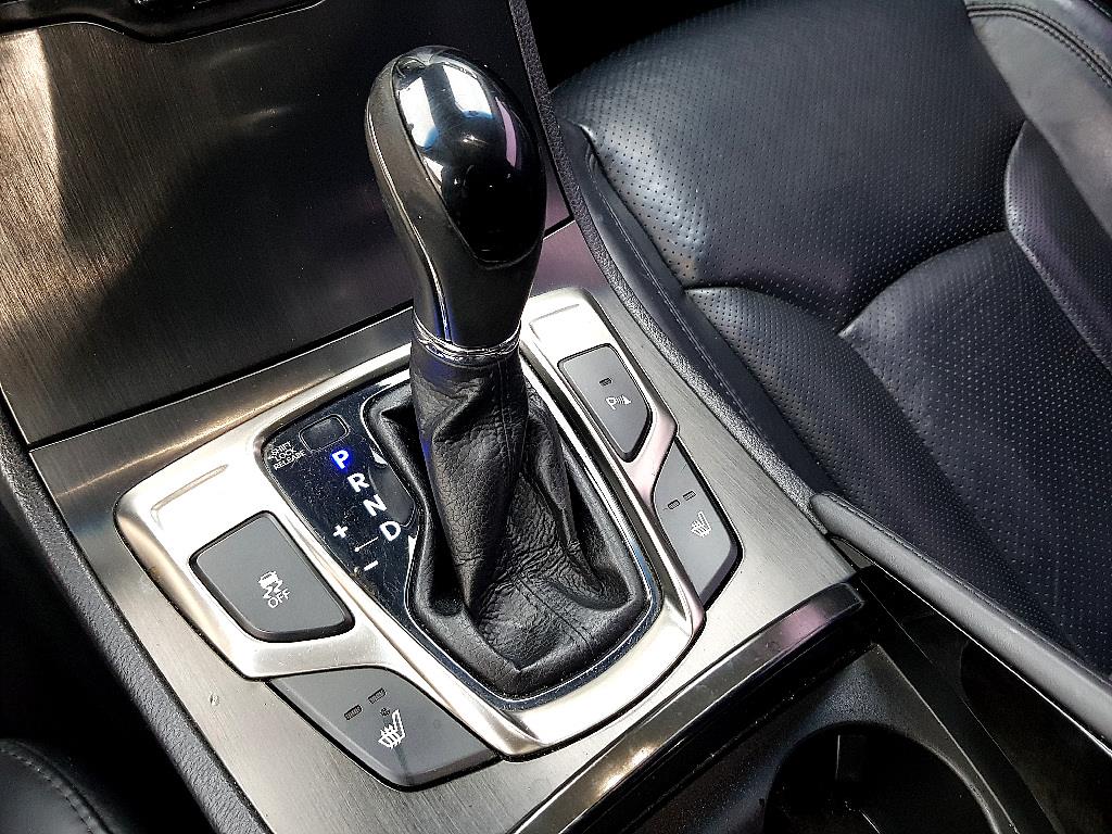 HYUNDAI Grandeur - Vista 12