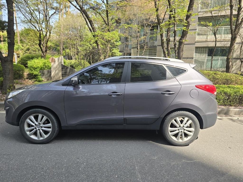 HYUNDAI Tucson - Vista 2