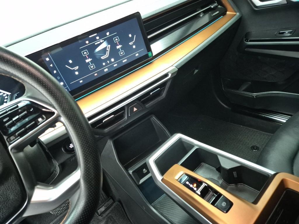 Ssangyong Torres - Vista 10