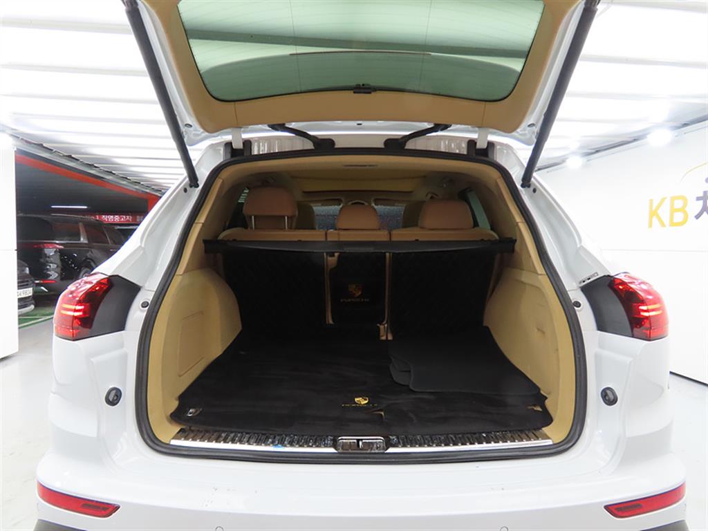 Porsche Cayenne 2017 Blanco - Importación desde Corea - HF Imports Iquique - Foto 18