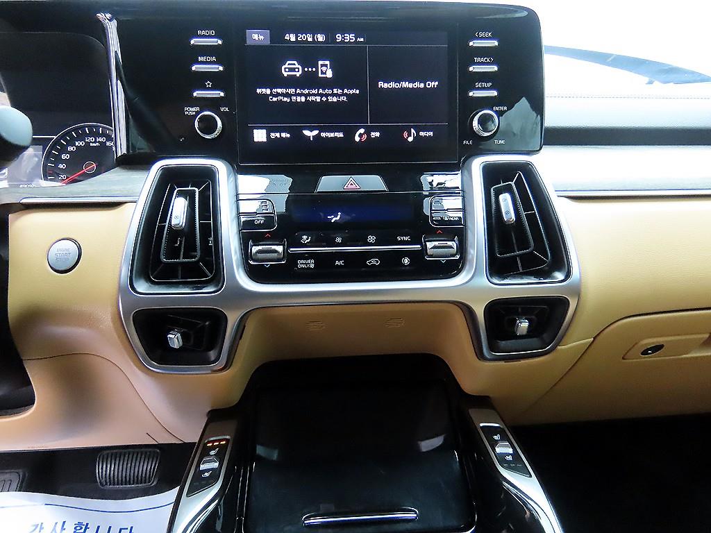 KIA Sorento - Vista 12
