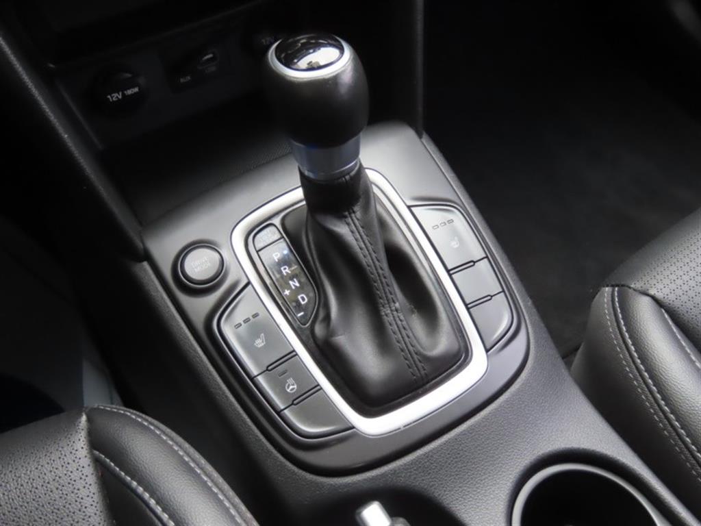 HYUNDAI Kona - Vista 11