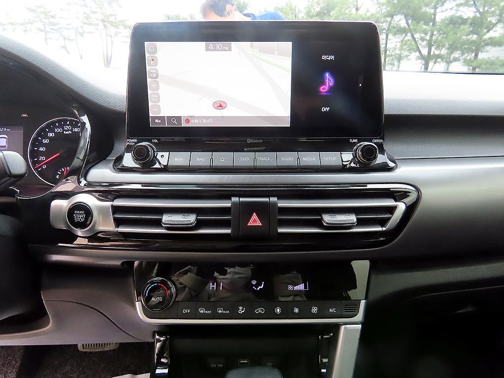 KIA Seltos 2020 - Importación desde Corea - HF Imports Iquique - Foto 13