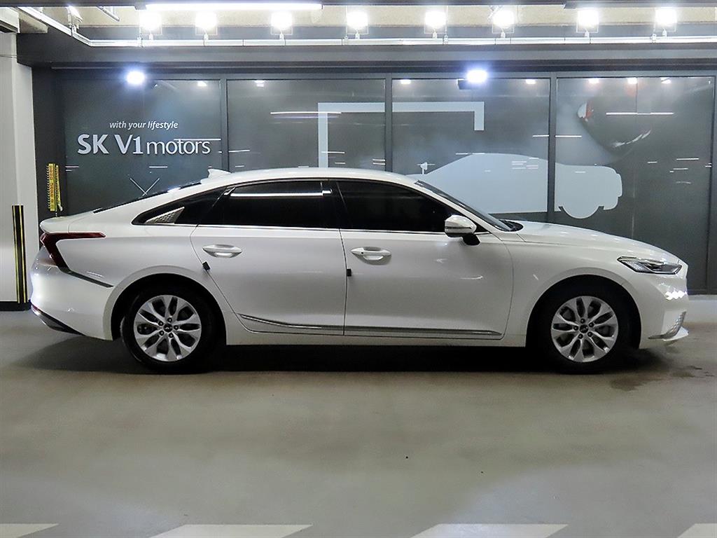KIA K8 - Vista 3