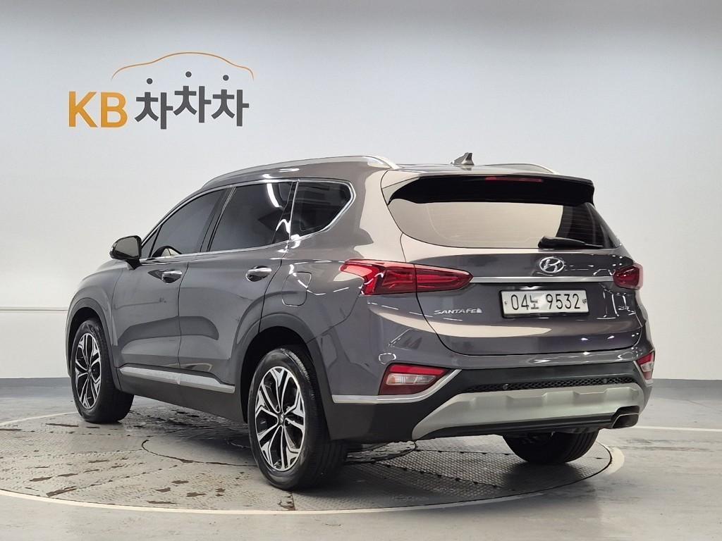HYUNDAI Santa Fe - Vista 2