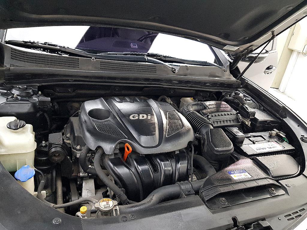 HYUNDAI Grandeur - Vista 6