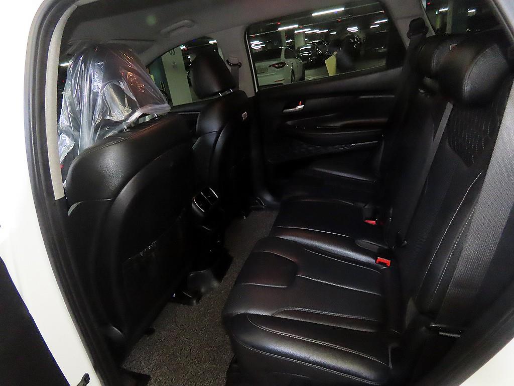 HYUNDAI Santa Fe - Vista 7