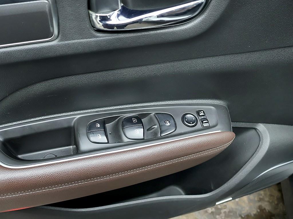 SAMSUNG QM6 2019 Blanco - Importación desde Corea - HF Imports Iquique - Foto 13