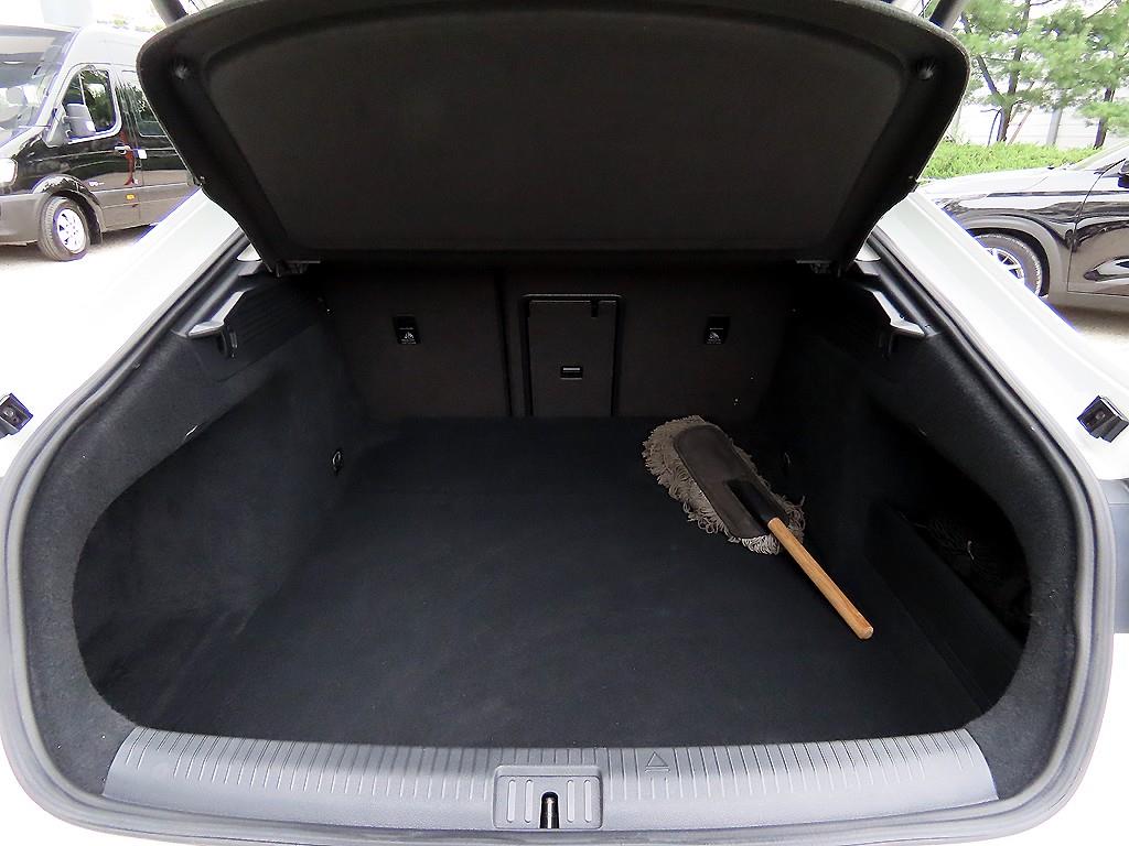 Volkswagen Arteon 2019 Blanco - Importación desde Corea - HF Imports Iquique - Foto 18