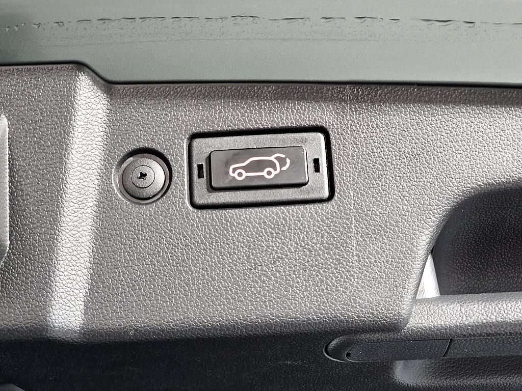 Ssangyong Torres 2024 Verde - Importación desde Corea - HF Imports Iquique - Foto 13