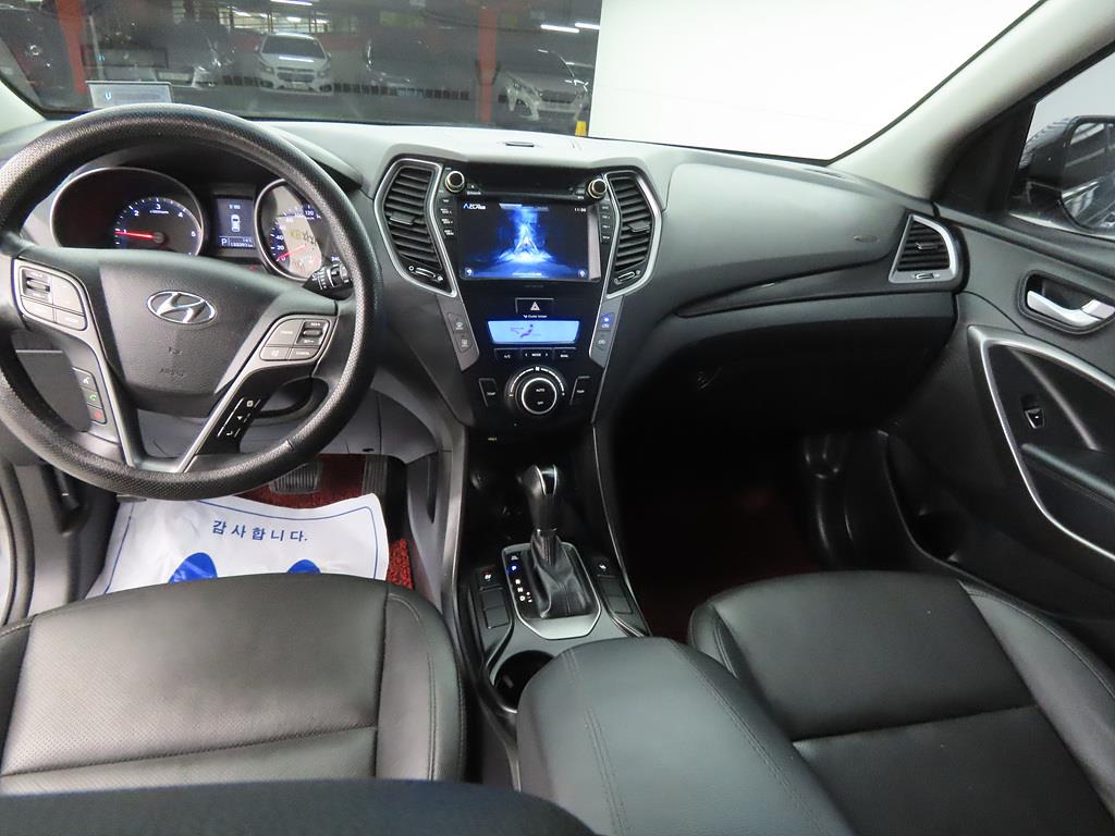 HYUNDAI Santa Fe - Vista 7